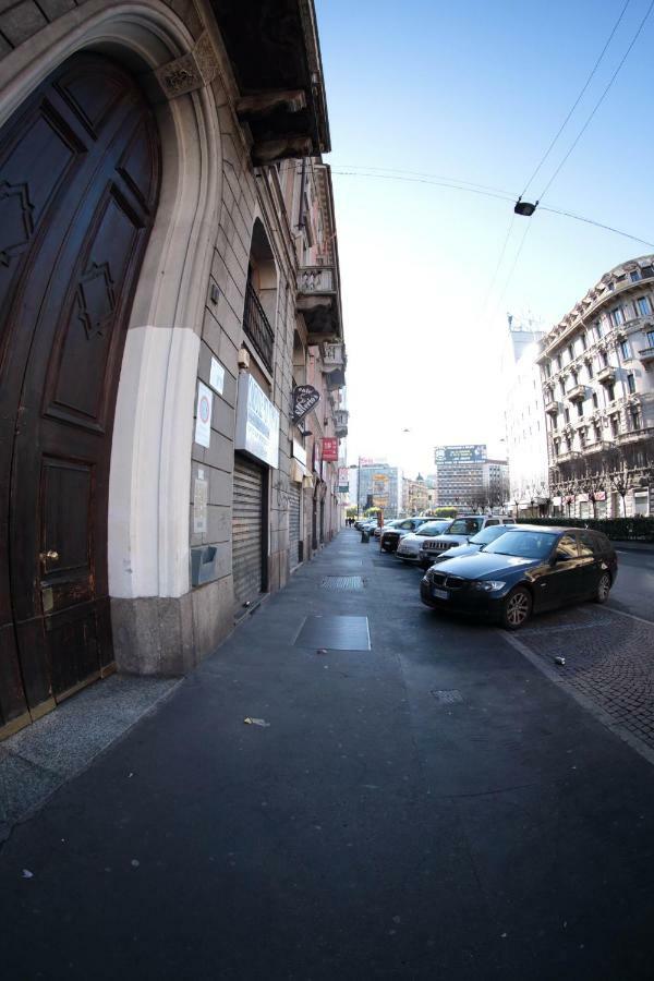 B&B Terrazza Baires - In The Heart Of Milan Exterior photo